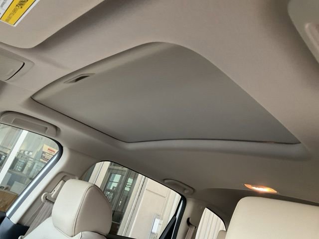 Certified 2021 Honda CR-V Touring image 8