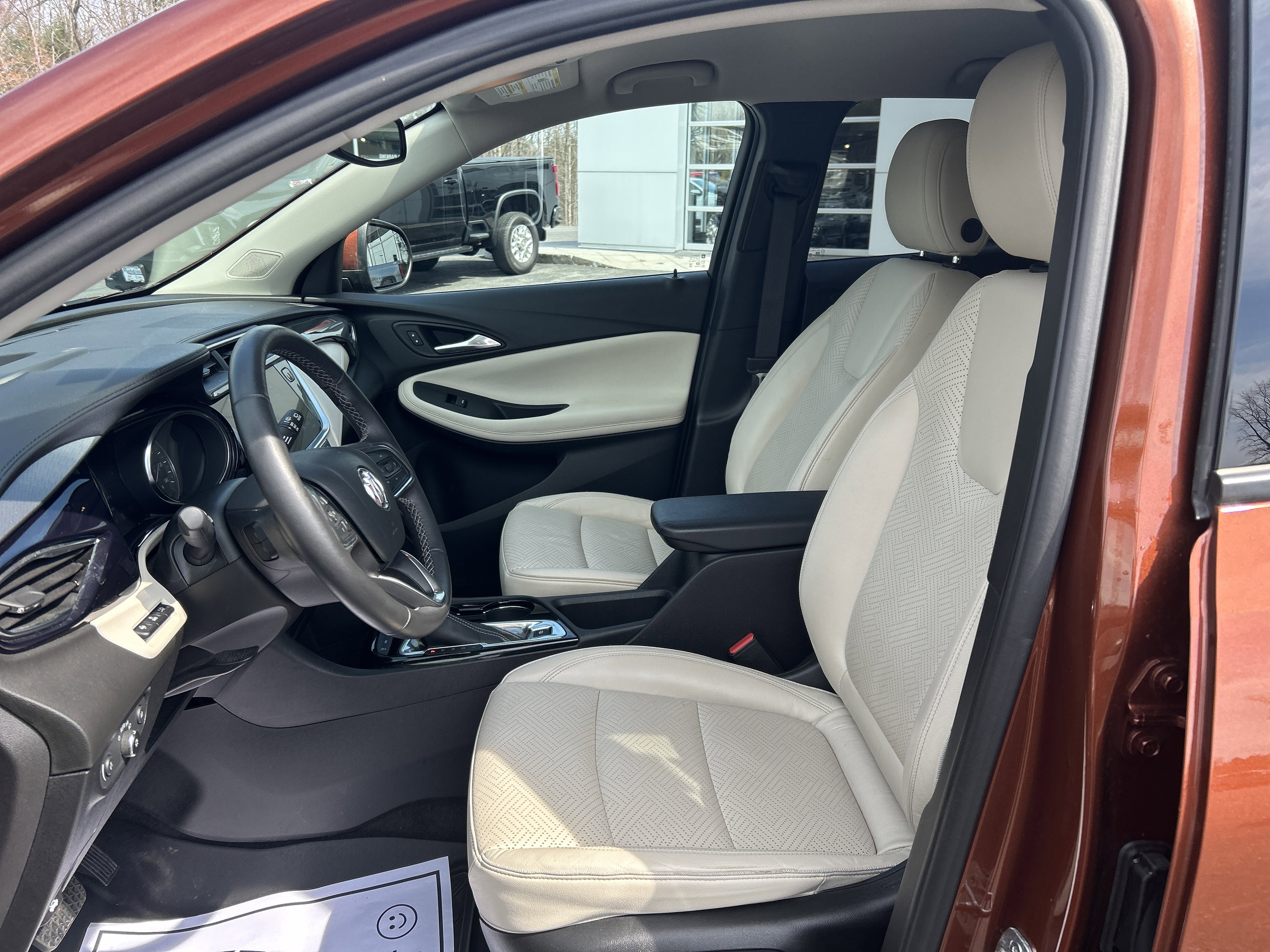 Used 2020 Buick Encore GX Essence w/ Advanced Technology Package image 16