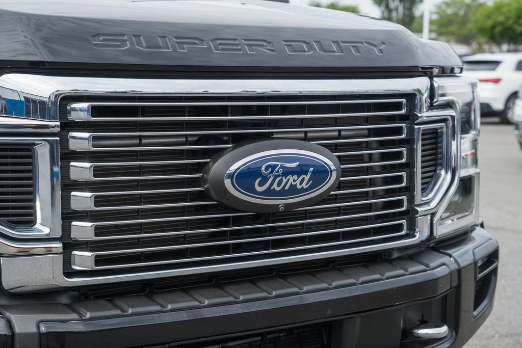 Certified 2022 Ford F450 Platinum w/ FX4 Off-Road Package AWD/4WD image 13