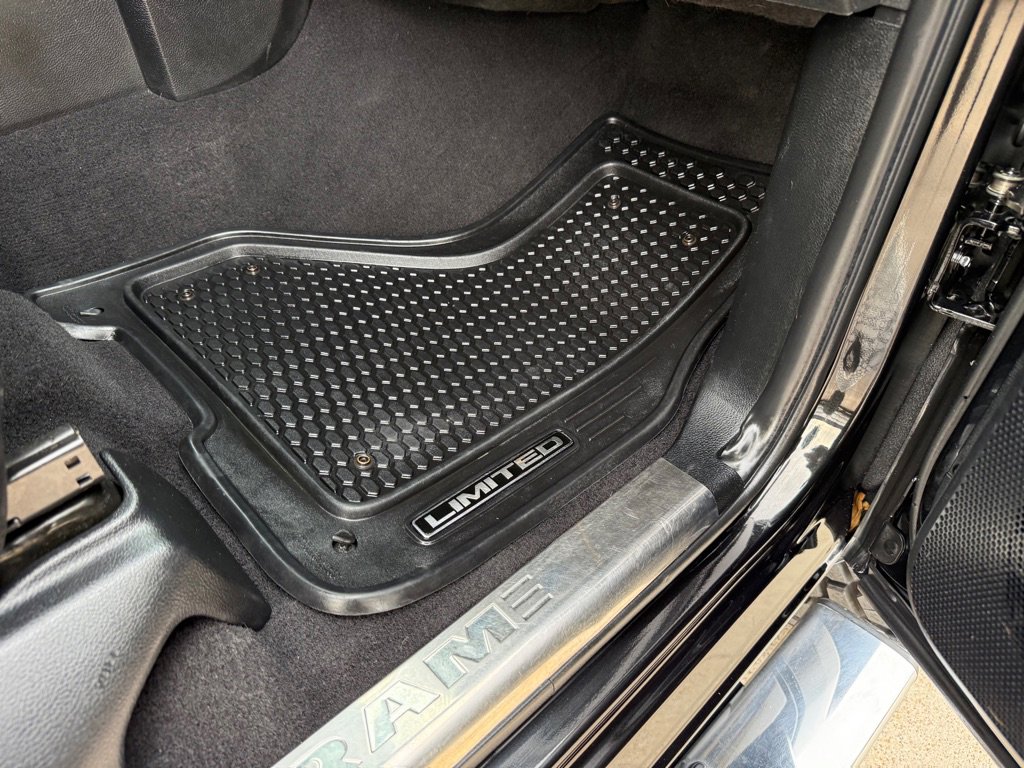 Used 2017 RAM 3500 Laramie Longhorn AWD/4WD image 28