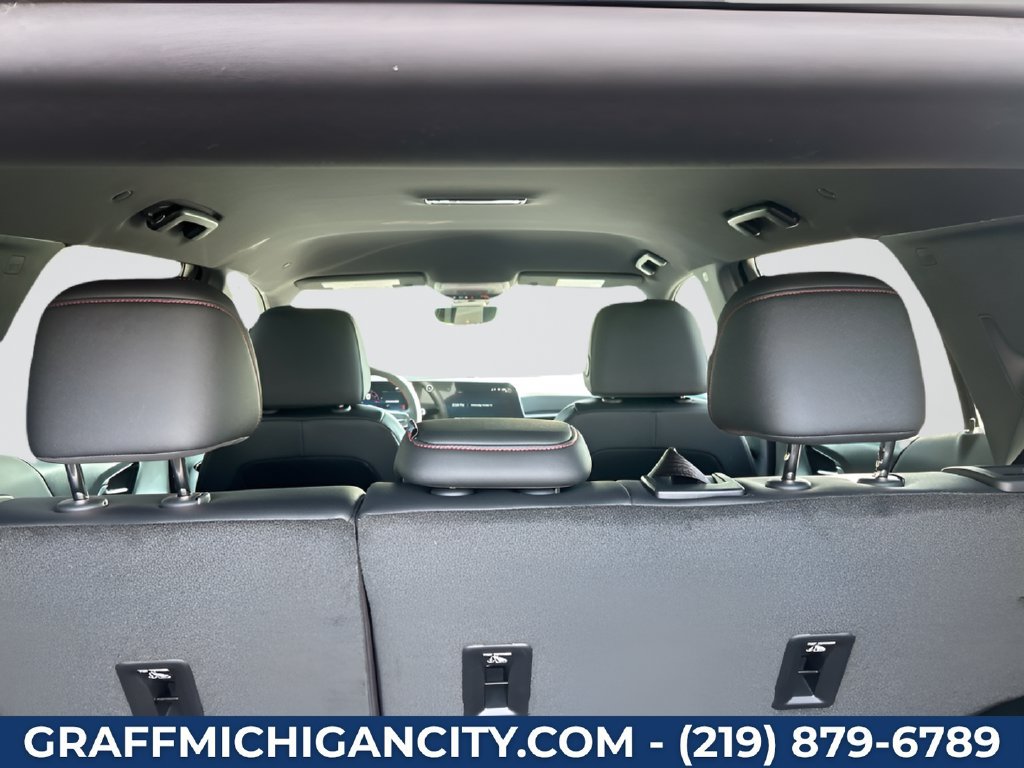 New 2027 Chevrolet Equinox RS w/ Safety and Technology Package AWD/4WD image 37