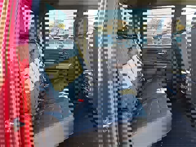 Certified 2020 Chevrolet Silverado 2500 High Country w/ Z71 Off-Road Package image 31