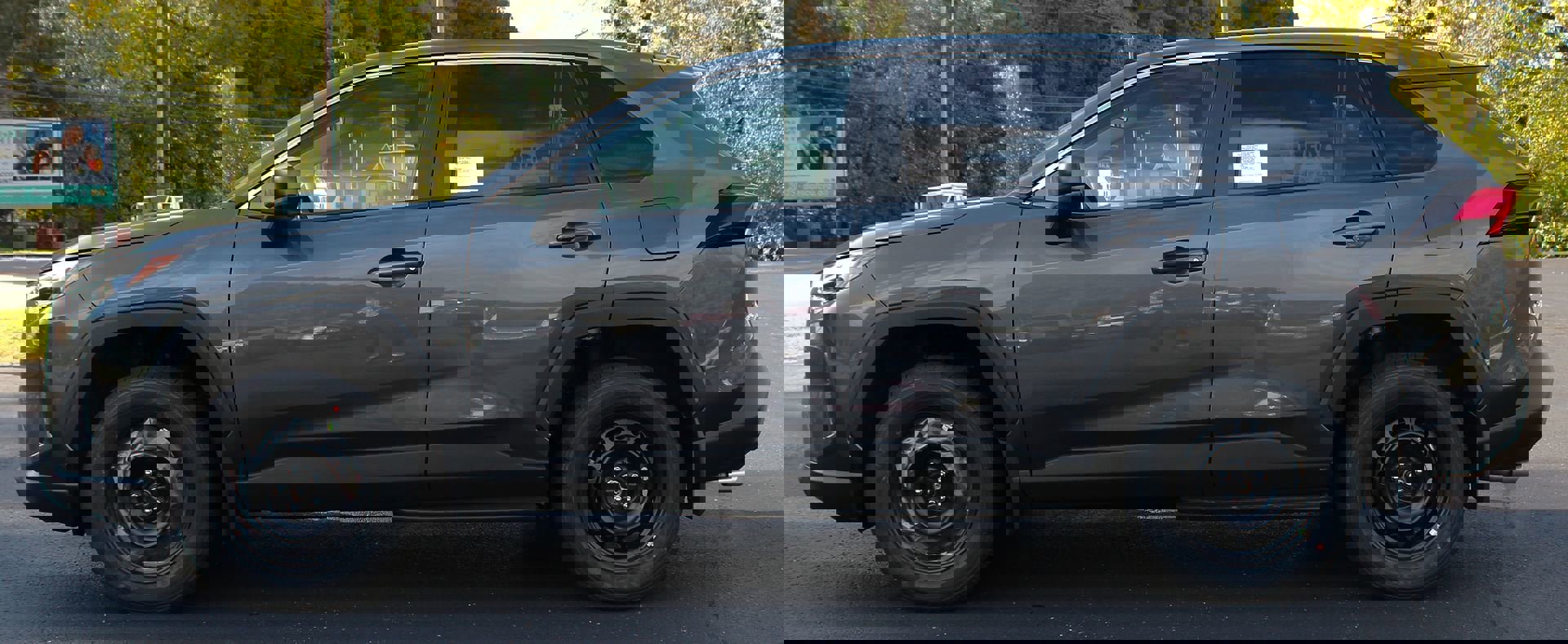 New 2025 Toyota RAV4 LE image 8