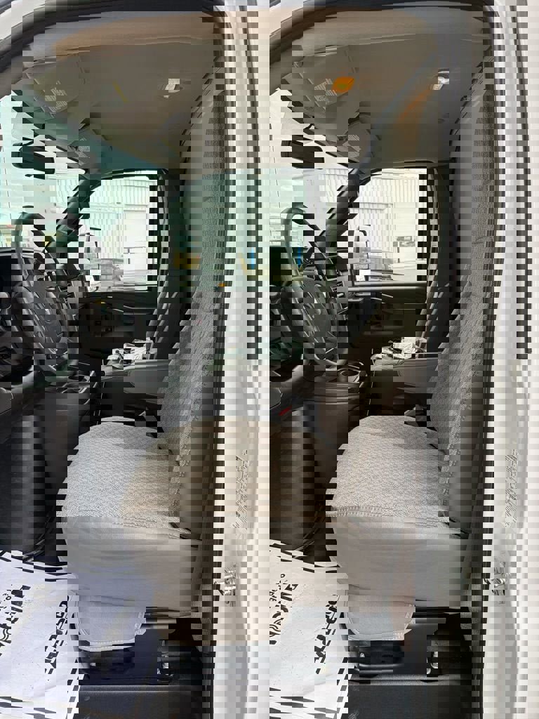 New 2026 Chevrolet Express 3500 w/ Power Convenience Package image 33