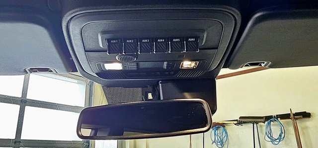 Used 2023 Ford Bronco Badlands image 29