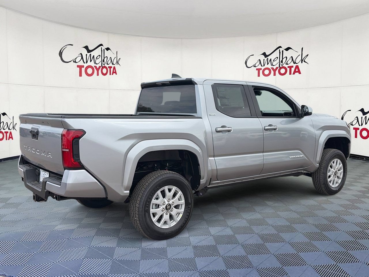 New 2026 Toyota Tacoma SR5 AWD/4WD image 7