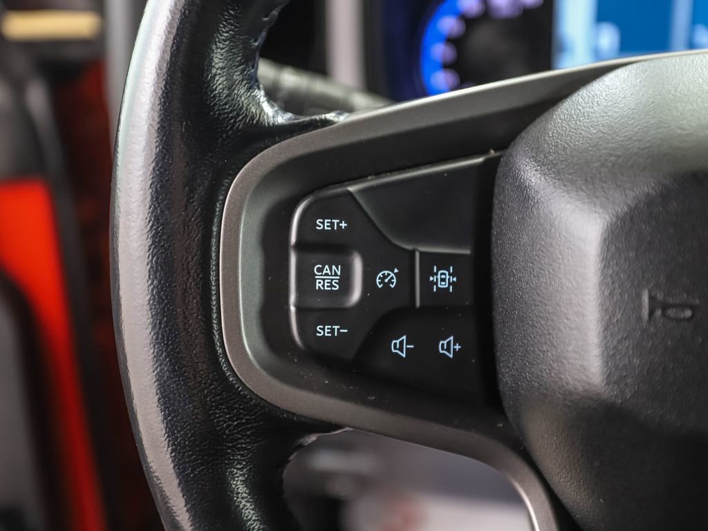 Used 2022 Ford Bronco Wildtrak image 11