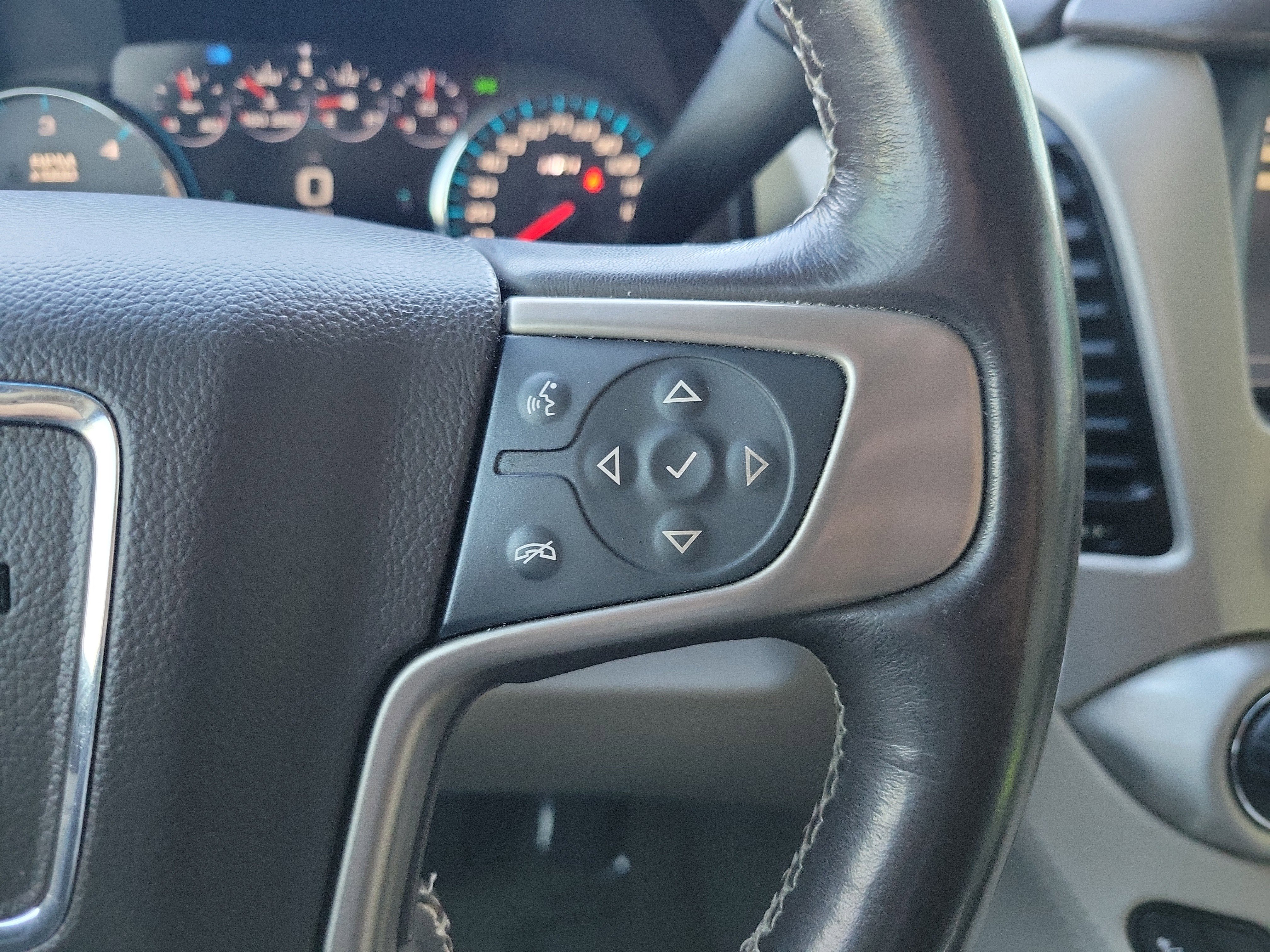Used 2019 GMC Yukon Denali image 30