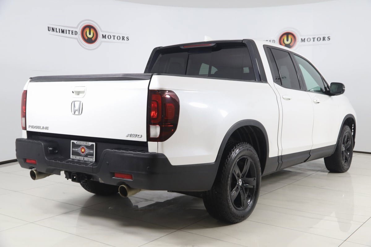 Used 2022 Honda Ridgeline Black Edition image 3