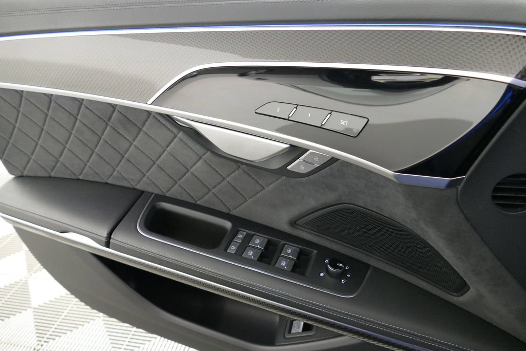 Used 2023 Audi S8 w/ S8 Executive Package AWD/4WD image 12