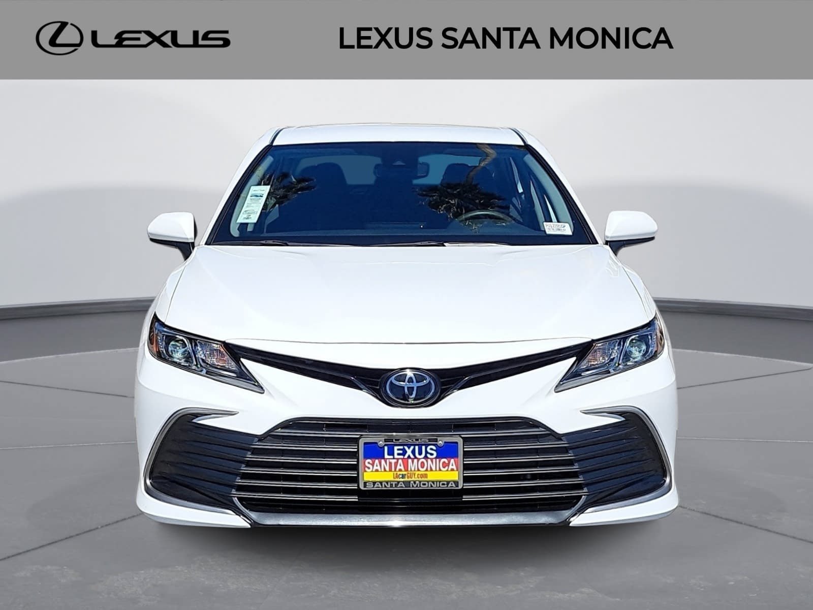 Used 2023 Toyota Camry LE FWD image 2