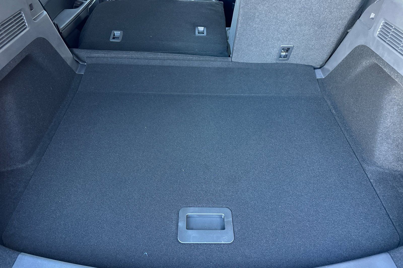 New 2026 Lincoln Nautilus Premier w/ Equipment Group 102A image 14