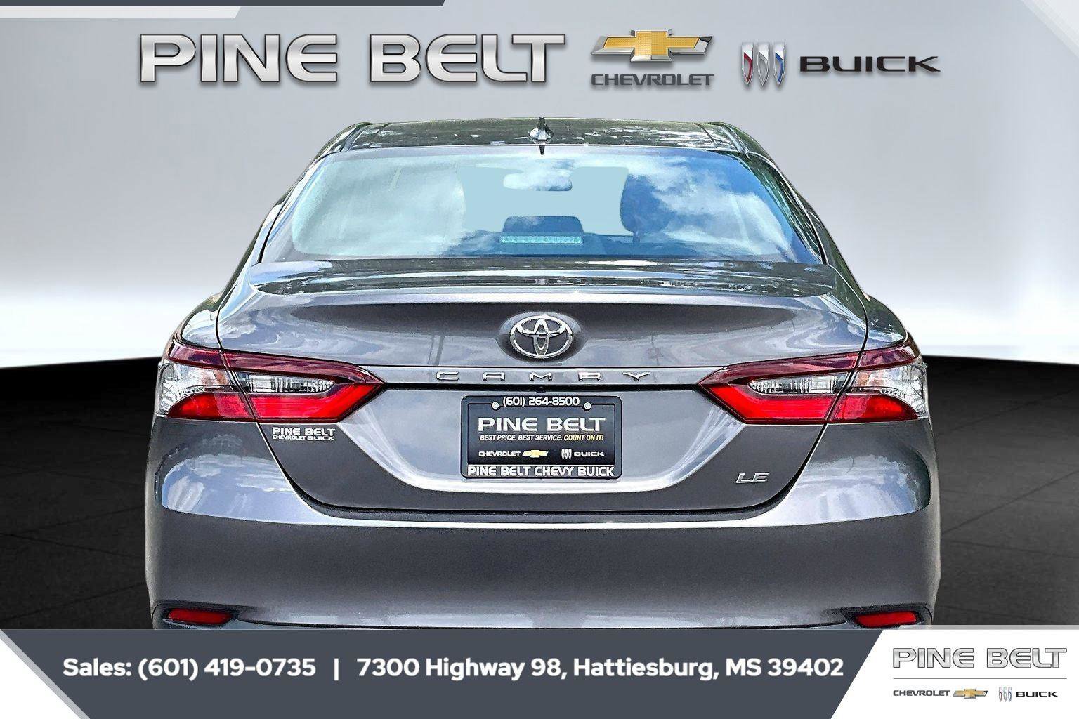 Used 2023 Toyota Camry LE FWD image 4