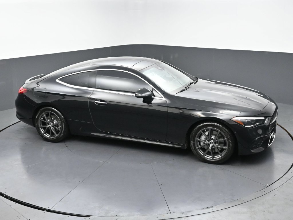 Used 2024 Mercedes-Benz CLE 300 4MATIC Coupe image 40