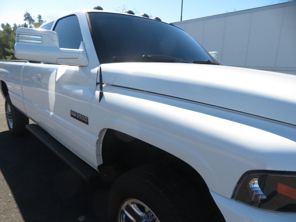 Used 1997 Dodge Ram 2500 Truck 2WD Club Cab image 9
