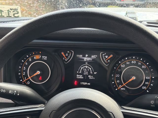 Used 2024 Jeep Wrangler Sport image 26