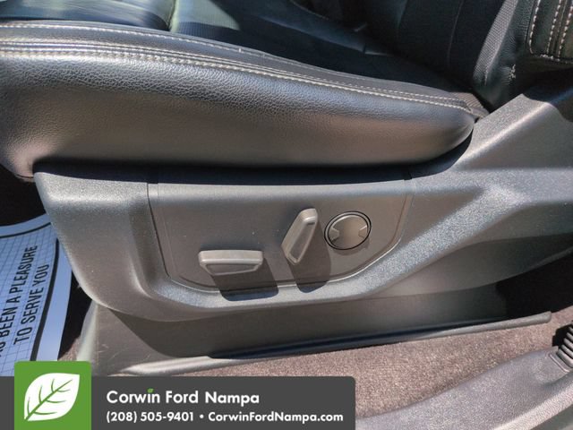 Used 2020 Ford F150 Lariat w/ Equipment Group 502A Luxury AWD/4WD image 12