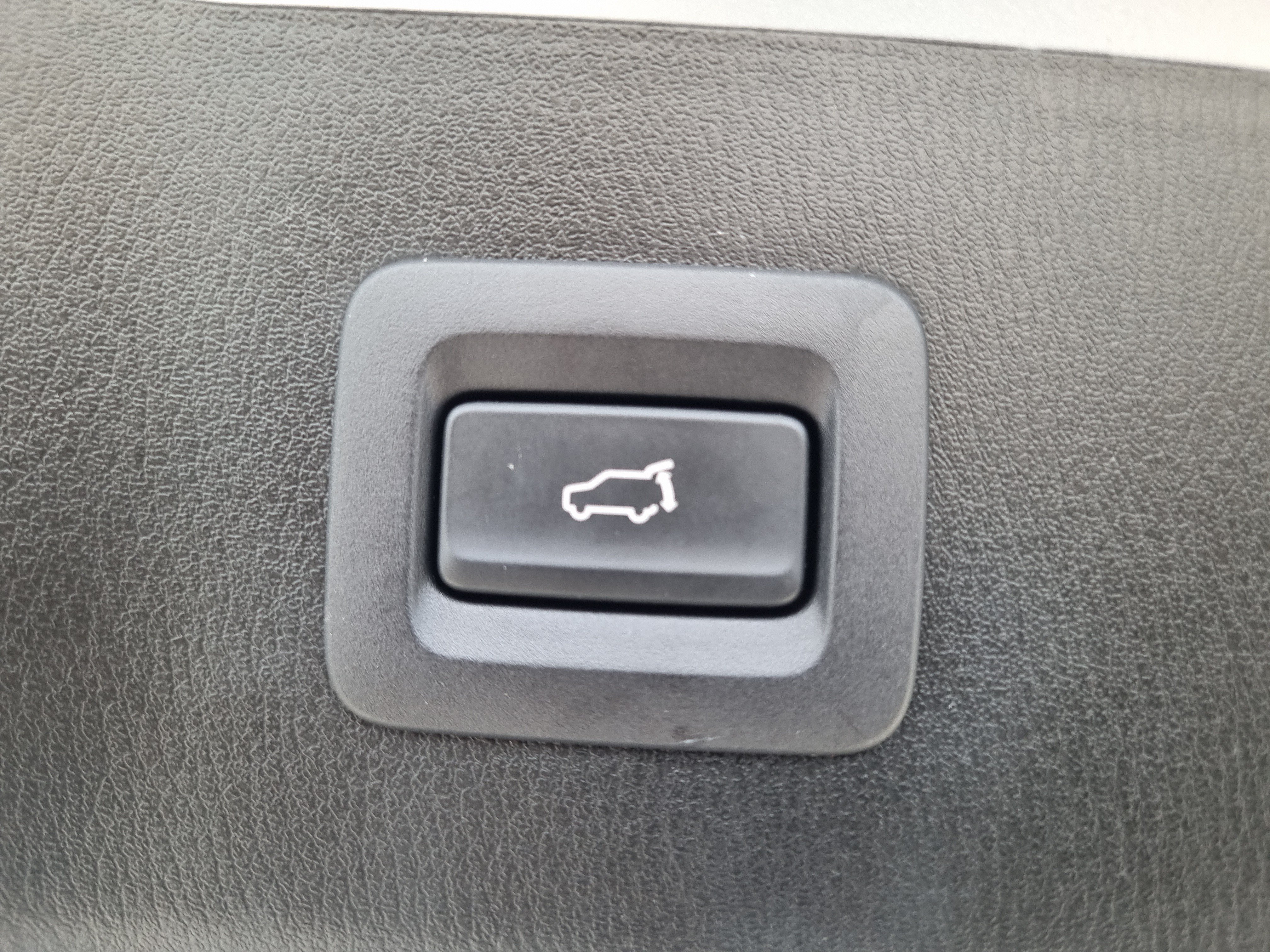 Used 2020 MAZDA CX-5 Touring FWD image 13