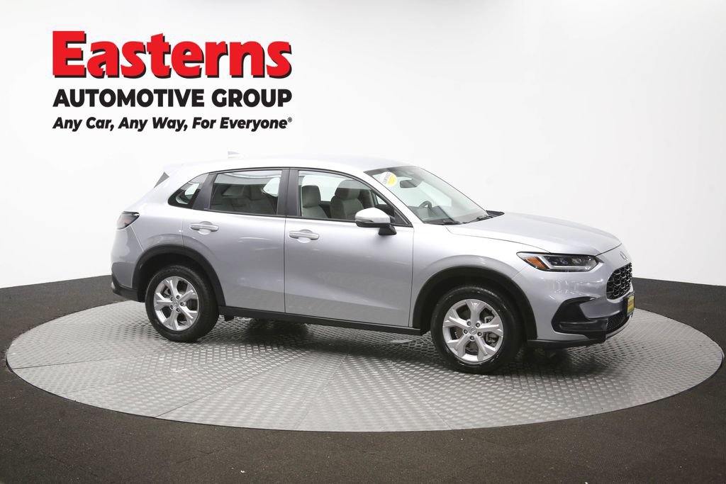 Used 2025 Honda HR-V LX image 45
