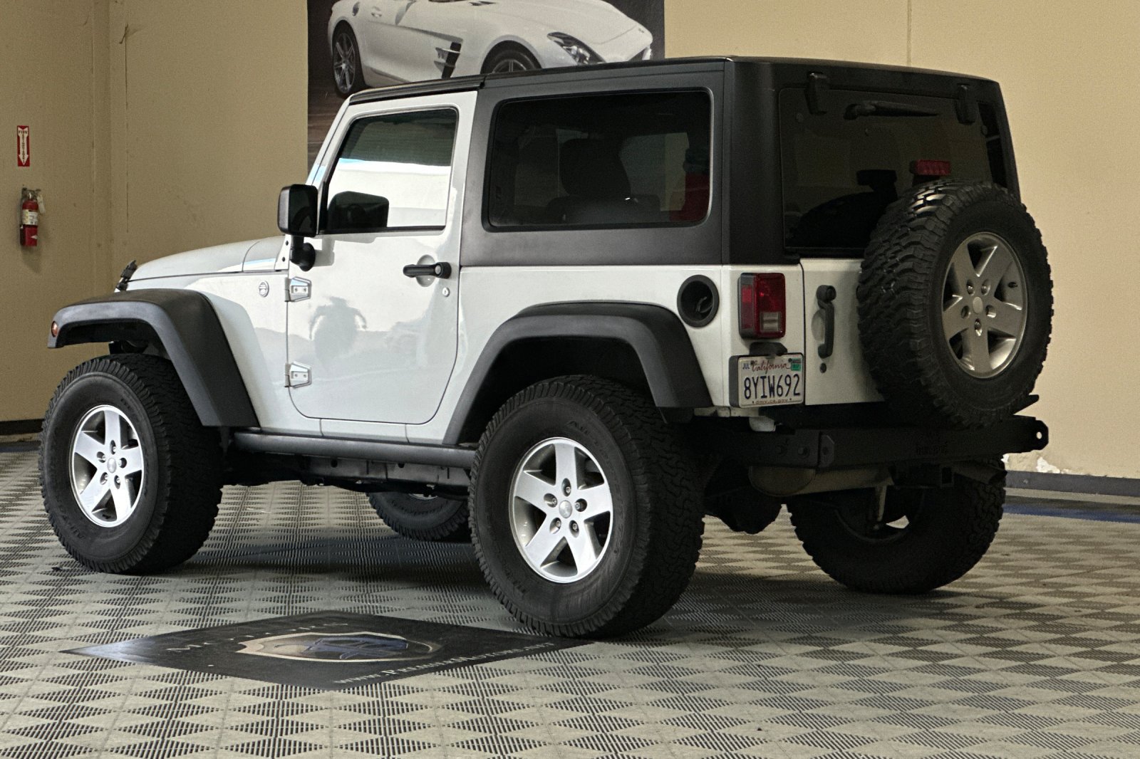 Used 2012 Jeep Wrangler Sport AWD/4WD image 6