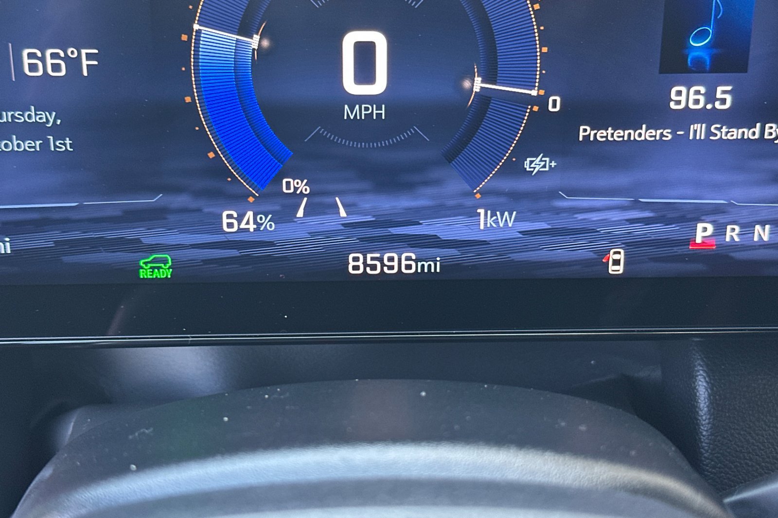 Used 2024 Chevrolet Equinox EV LT w/ LPO, Blackout Package FWD image 25