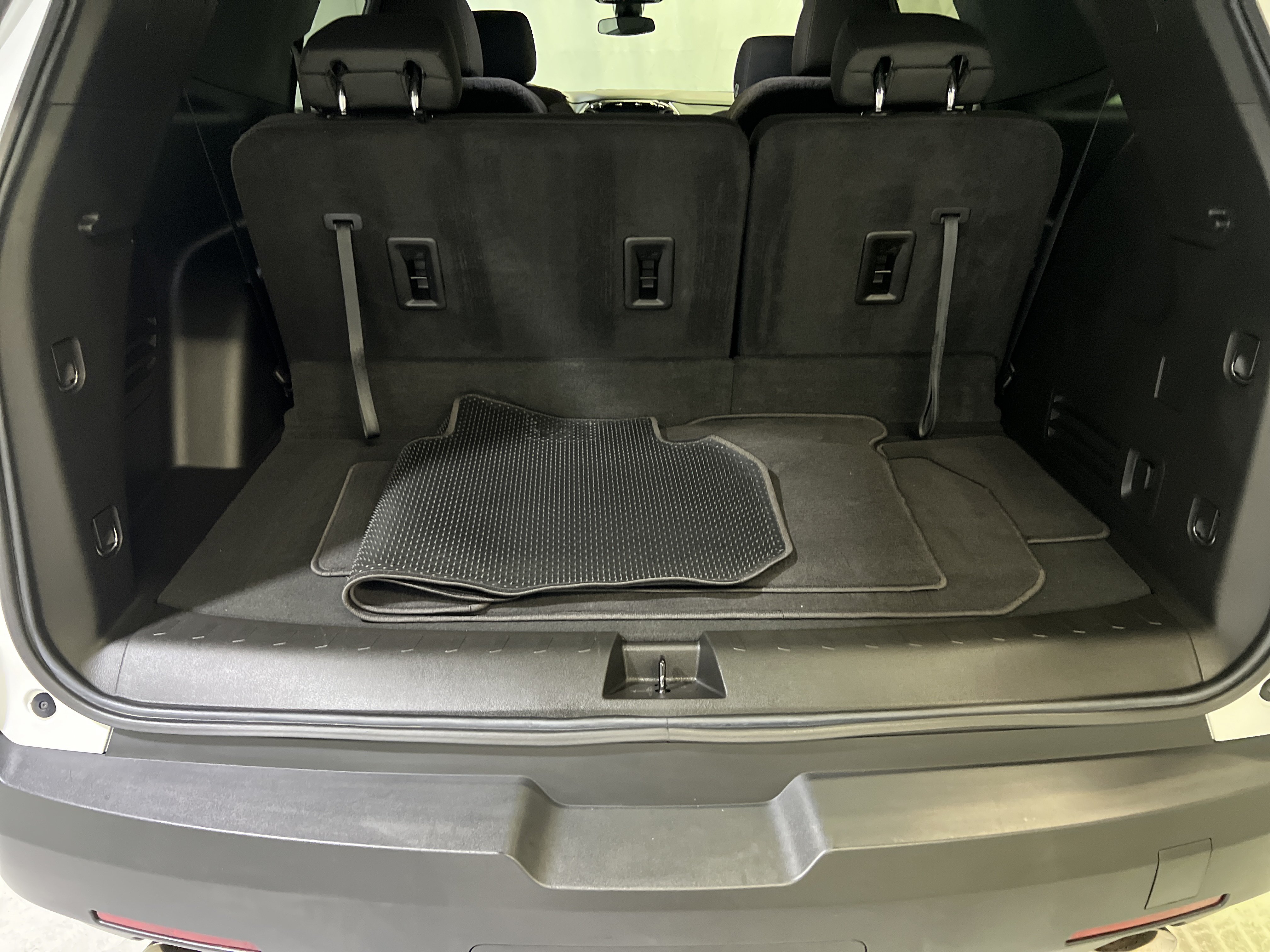 Certified 2023 Chevrolet Traverse LT FWD image 14