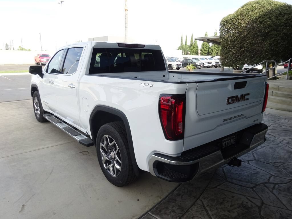 New 2026 GMC Sierra 1500 SLT w/ SLT Premium Package AWD/4WD image 5