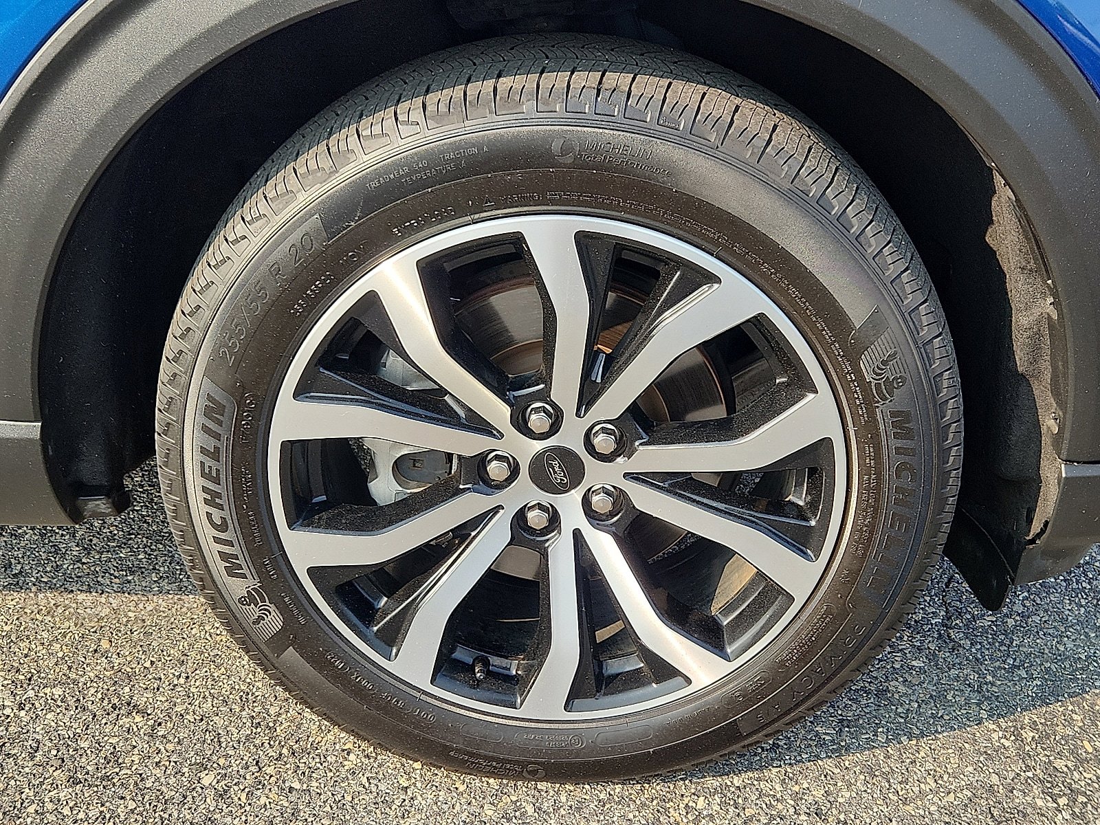 Certified 2022 Ford Explorer ST-Line w/ Class IV Trailer Tow Package AWD/4WD image 8