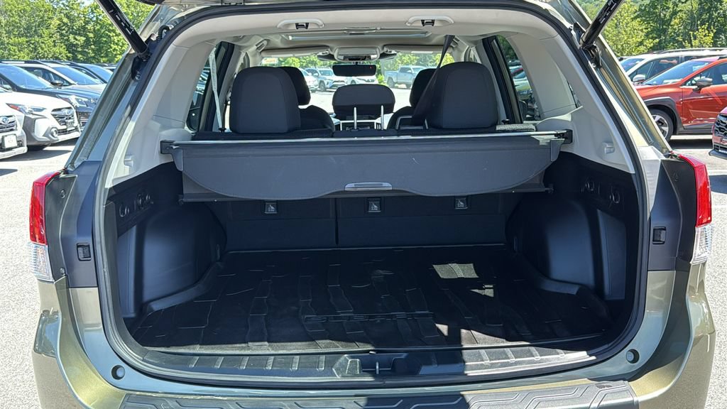 Certified 2023 Subaru Forester Premium AWD/4WD image 26