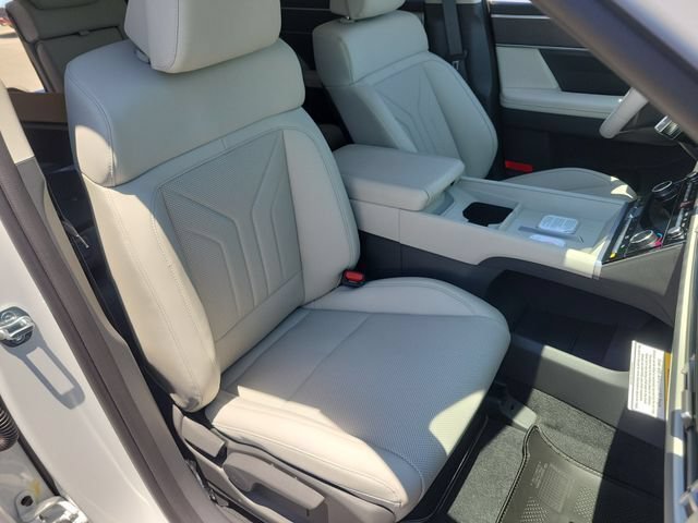 New 2026 Hyundai Santa Fe SEL FWD image 21