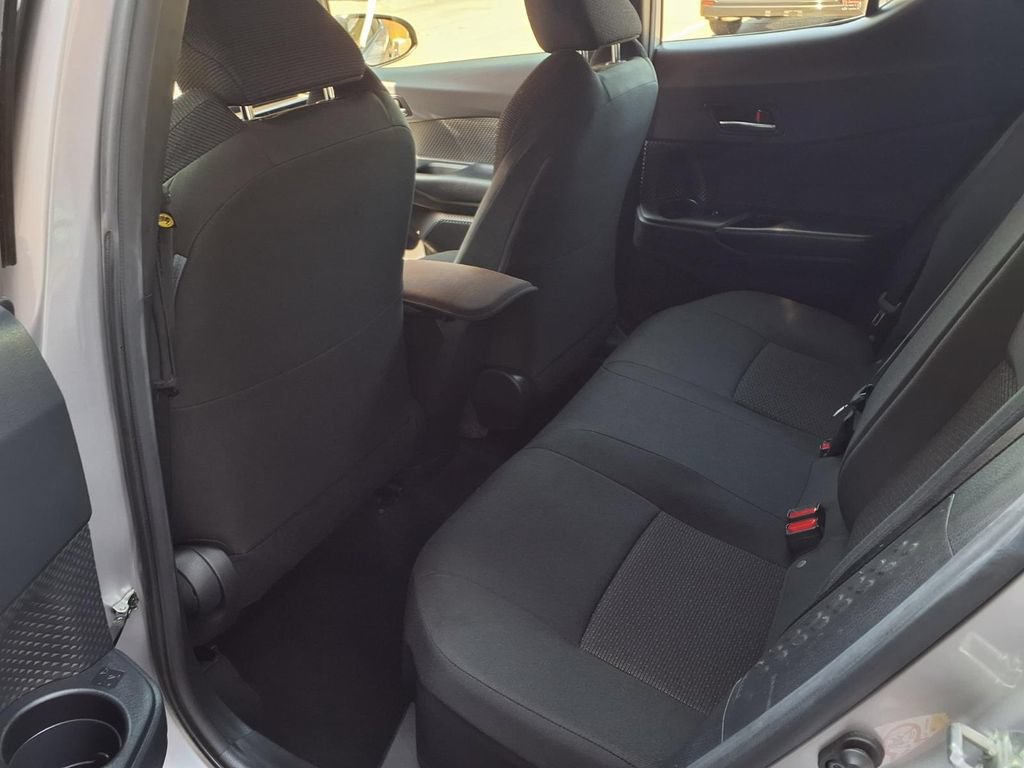 Certified 2018 Toyota C-HR XLE FWD image 22