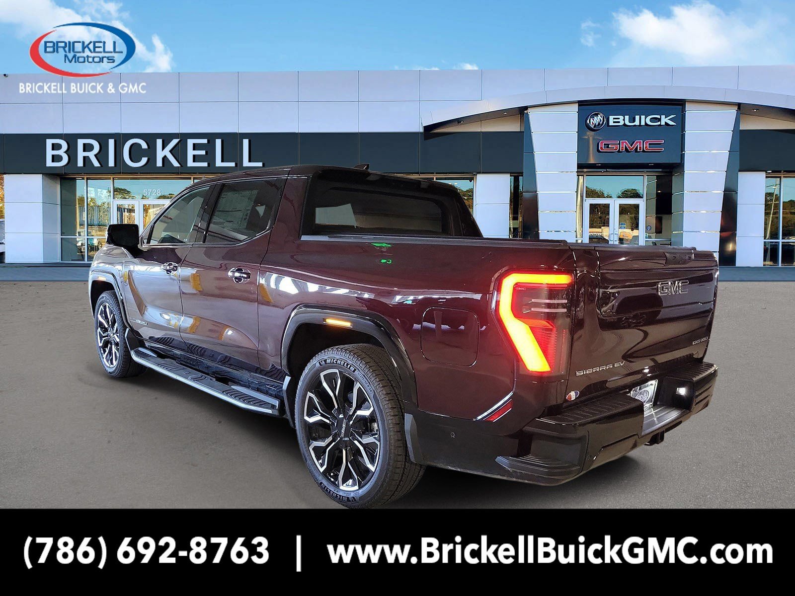 New 2025 GMC Sierra EV Denali AWD/4WD video 2
