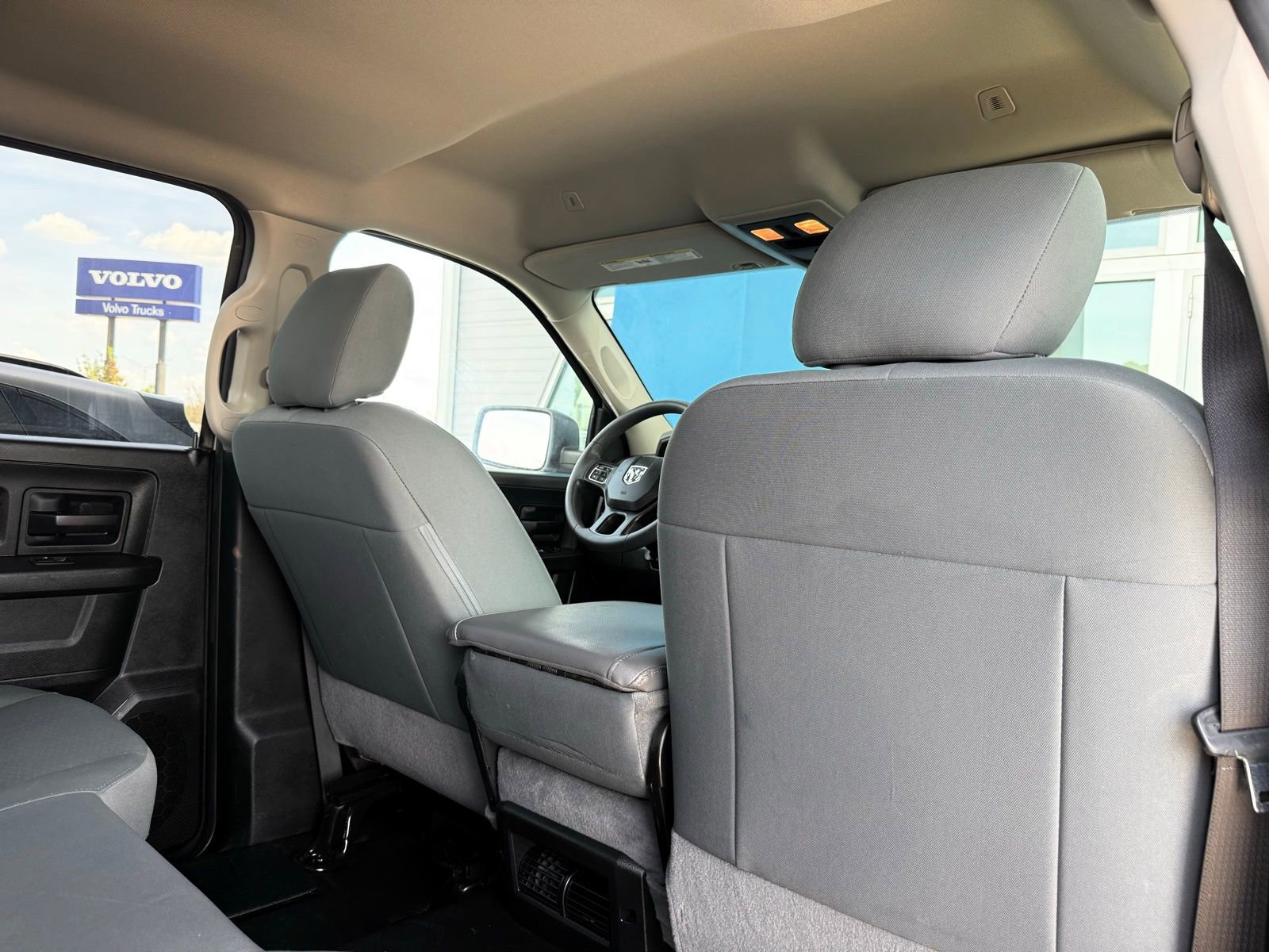 Used 2018 RAM 1500 Tradesman w/ Popular Equipment Group image 29