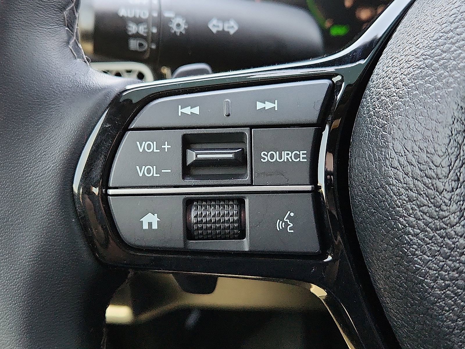 Used 2025 Honda Civic Sport image 17