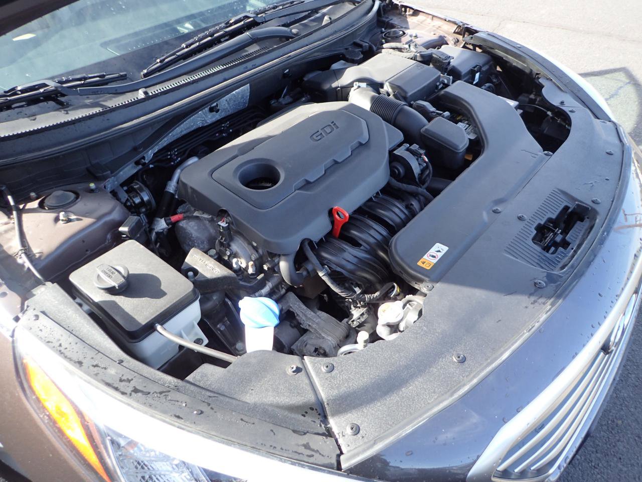 Used 2015 Hyundai Sonata SE FWD image 20