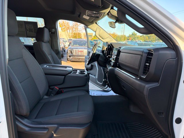 Used 2024 Chevrolet Silverado 1500 LT AWD/4WD image 27