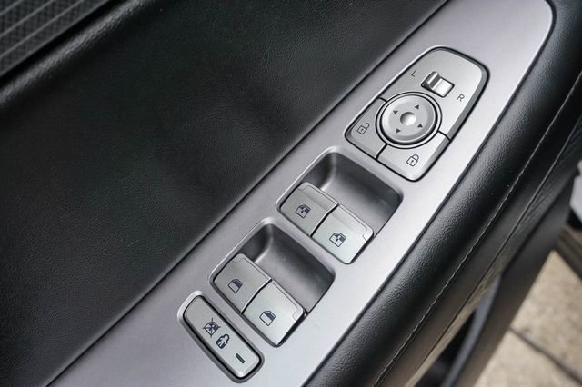 Used 2024 Hyundai Palisade Limited image 15