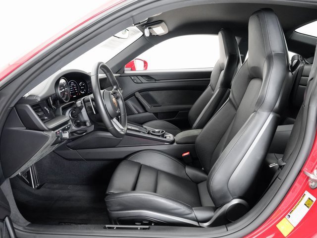 Certified 2024 Porsche 911 Carrera GTS image 6