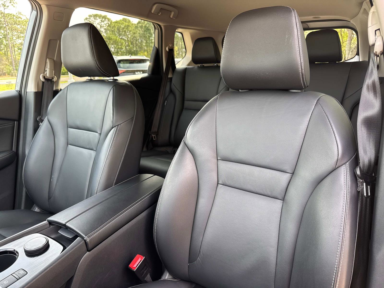 Used 2026 Nissan Rogue SL image 20