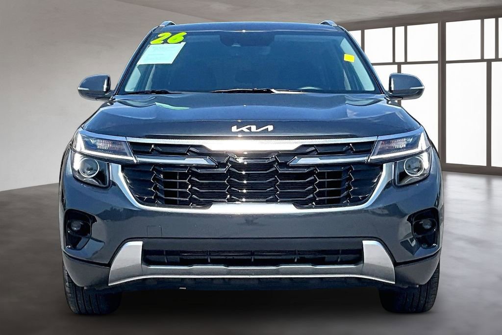 Used 2026 Kia Seltos S FWD image 2