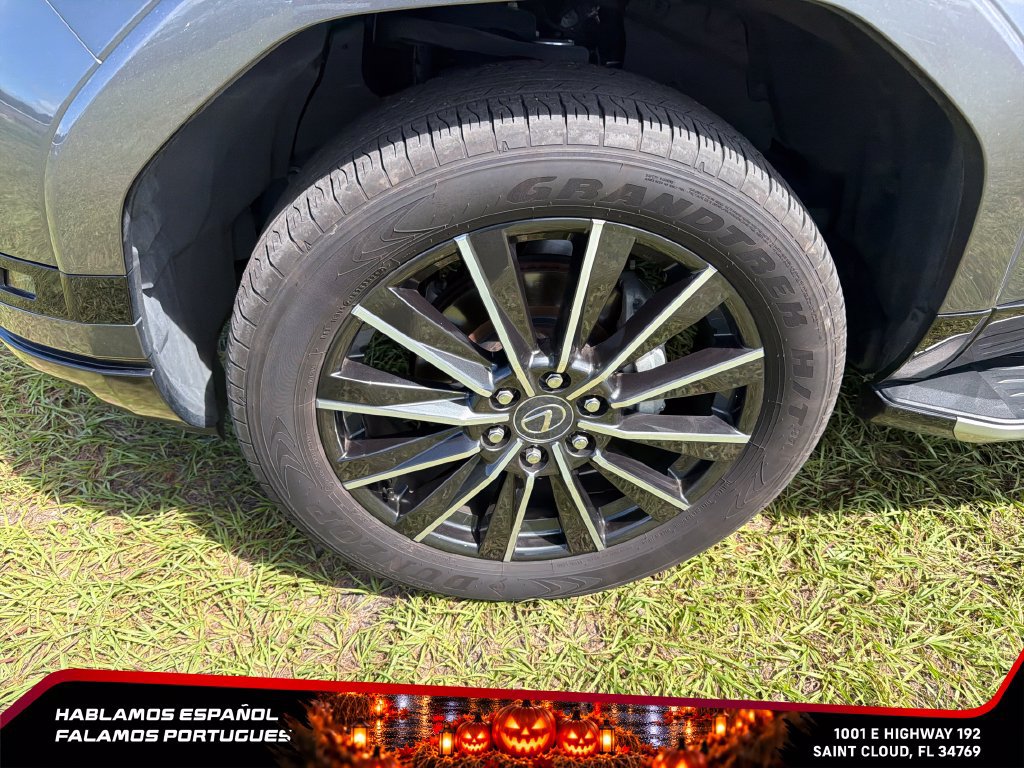 Used 2025 Lexus GX 550 w/ Cold Area Package AWD/4WD image 10