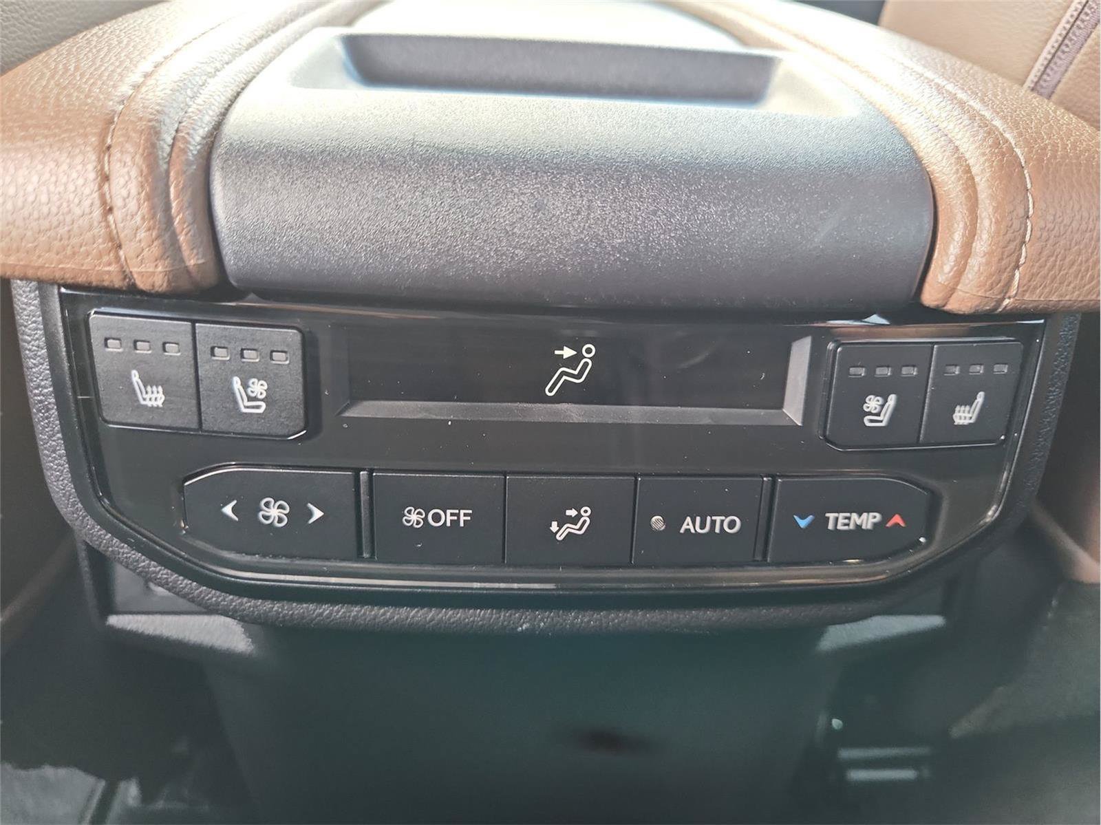 Used 2026 Toyota Grand Highlander AWD Hybrid image 21