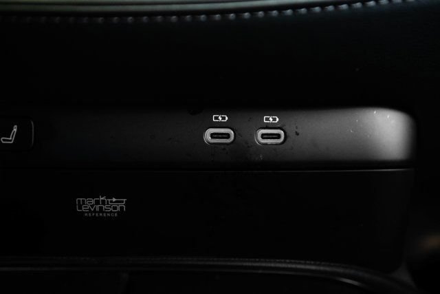 Used 2023 Lexus LS 500h AWD w/ Luxury Package image 42