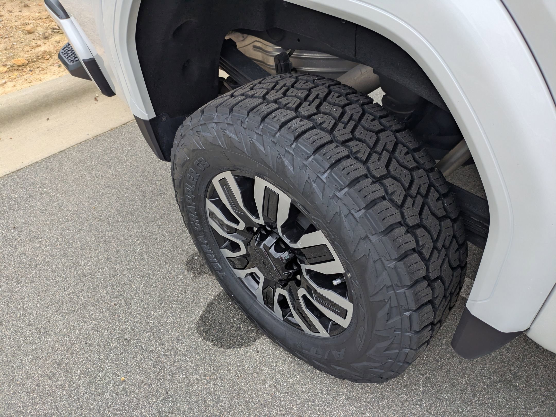 Used 2024 GMC Sierra 2500 Denali Ultimate image 41