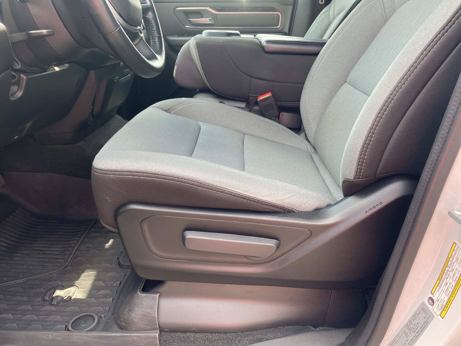 Used 2023 RAM 1500 Big Horn AWD/4WD image 24