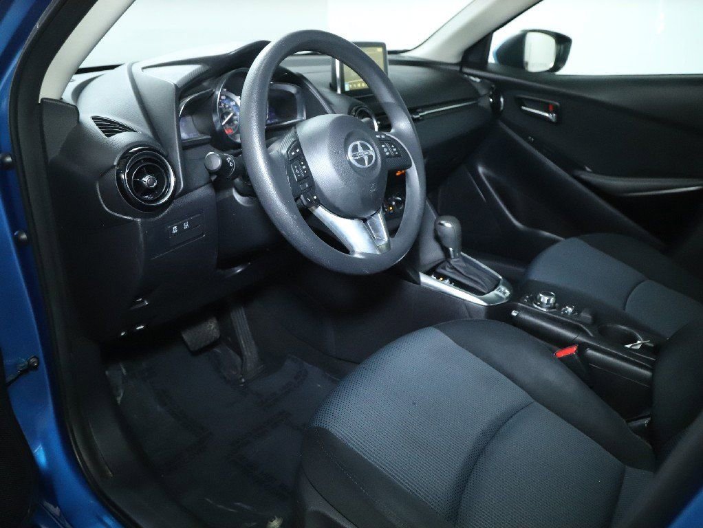 Used 2016 Scion iA Base image 17