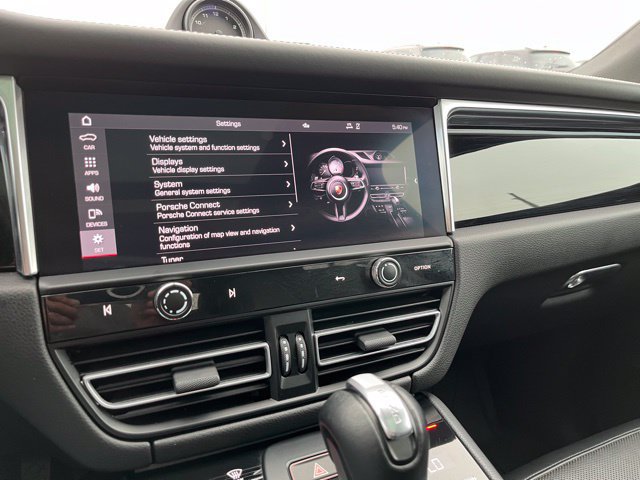 Used 2023 Porsche Macan w/ Premium Package Plus AWD/4WD image 43