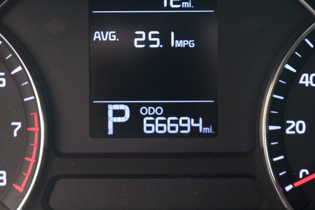 Used 2016 Kia Forte LX FWD image 21
