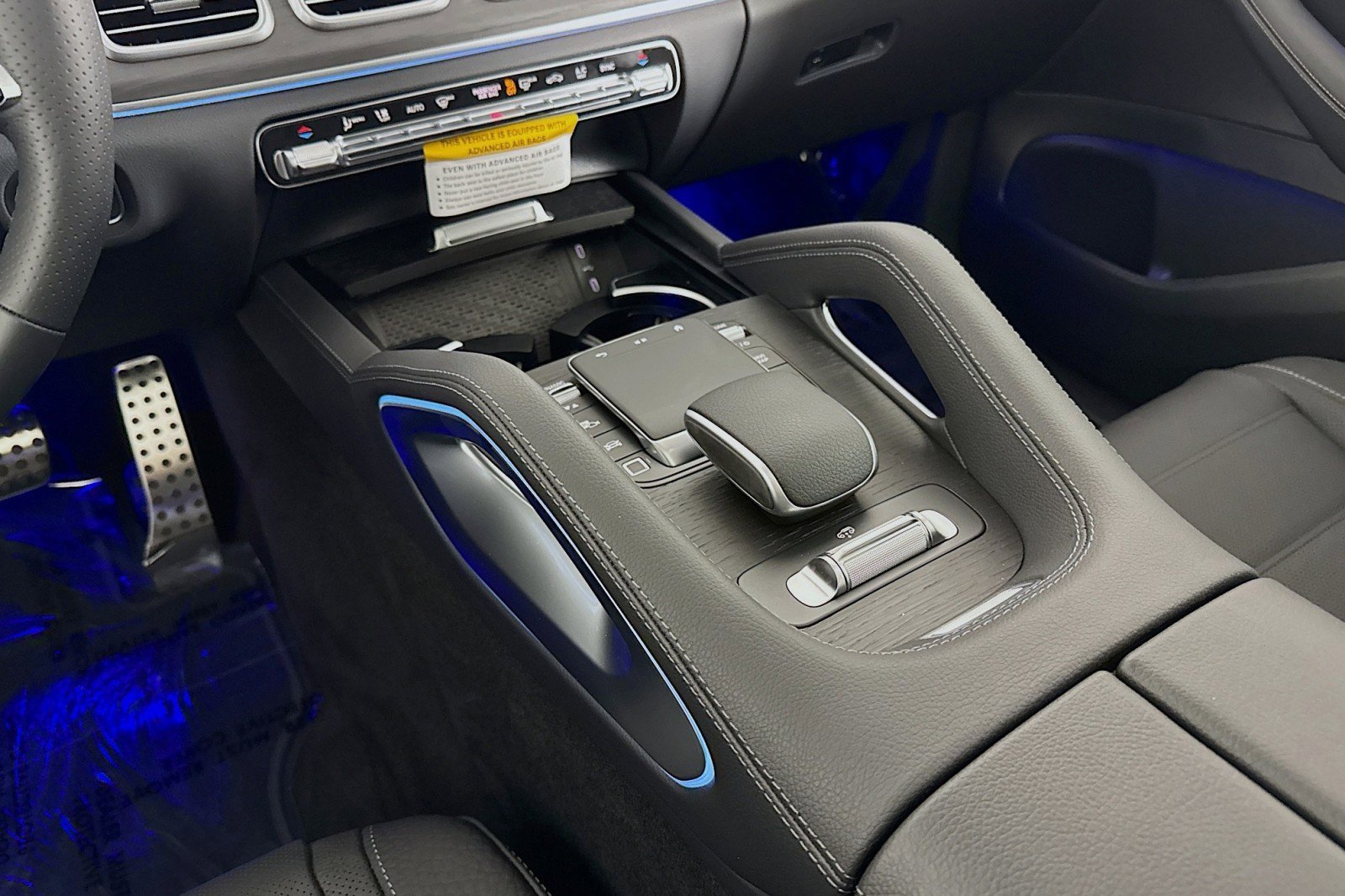 New 2026 Mercedes-Benz GLS 580 4MATIC image 5