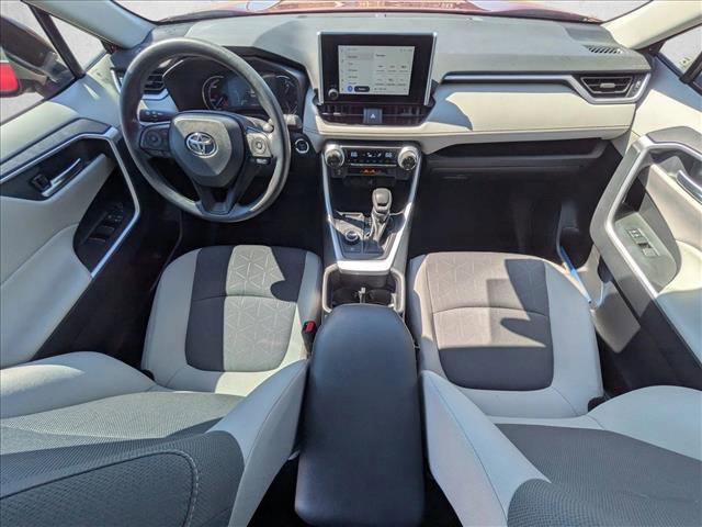 Used 2025 Toyota RAV4 XLE image 18